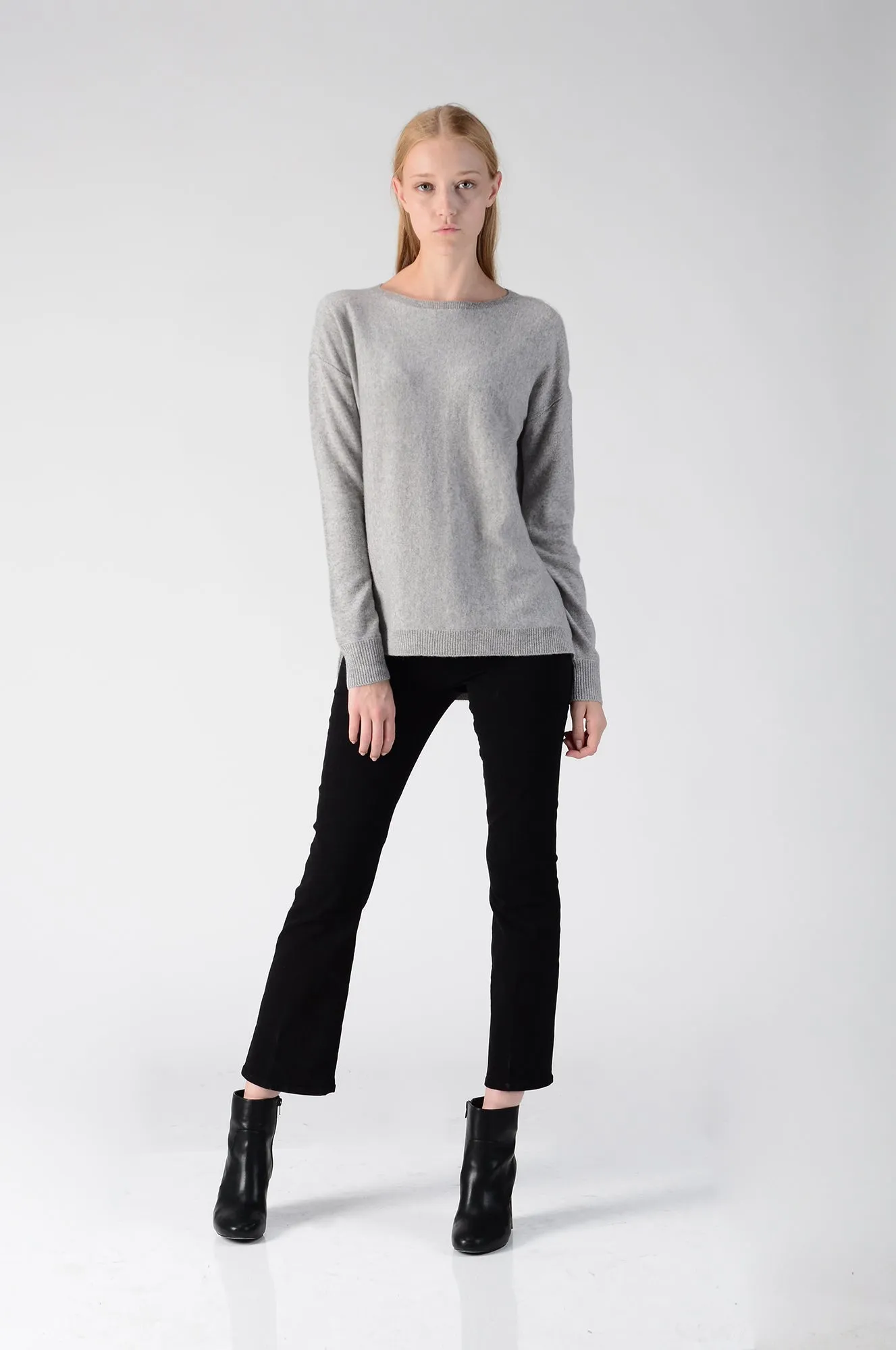 Loose Fit Sweater_Light Grey