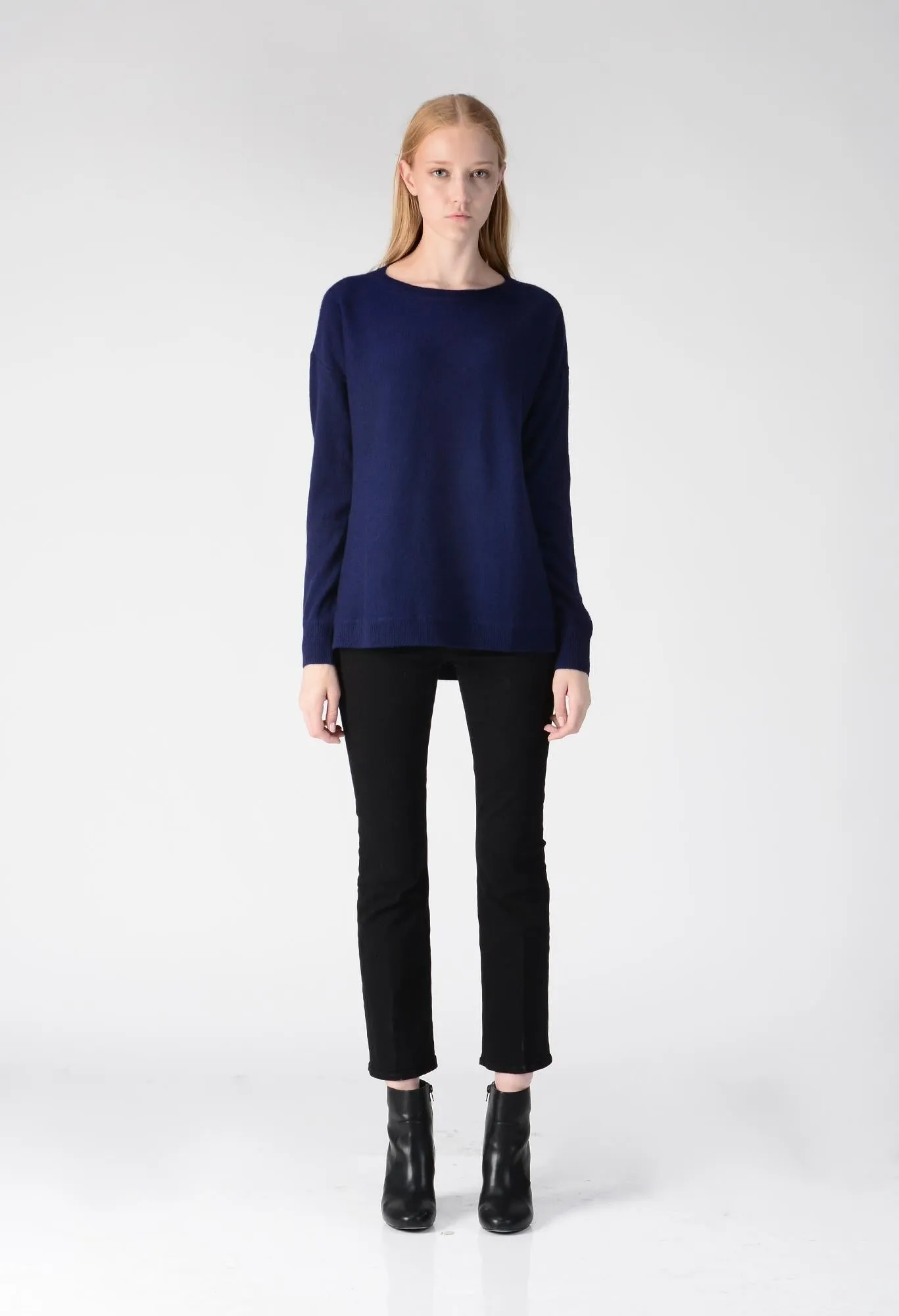 Loose Fit Sweater_Navy