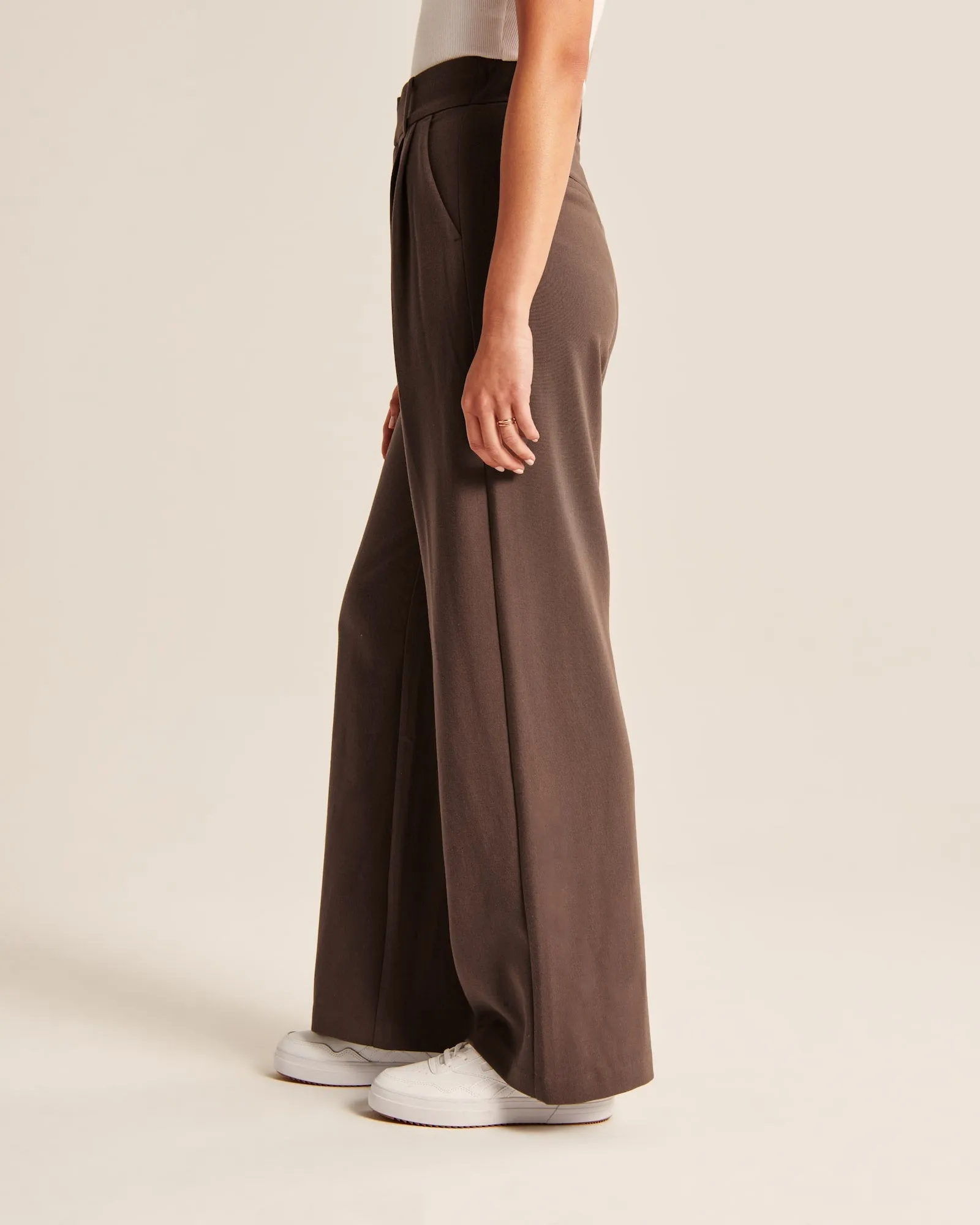 Mocha Wide-Leg Pants