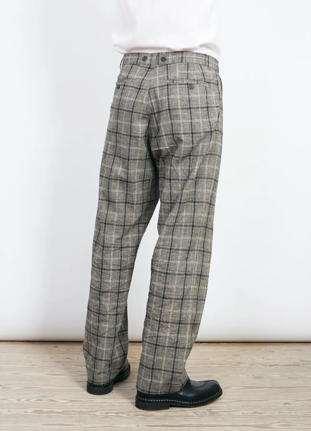 SUNE | Pleated Wide Cut Trousers | Check 1